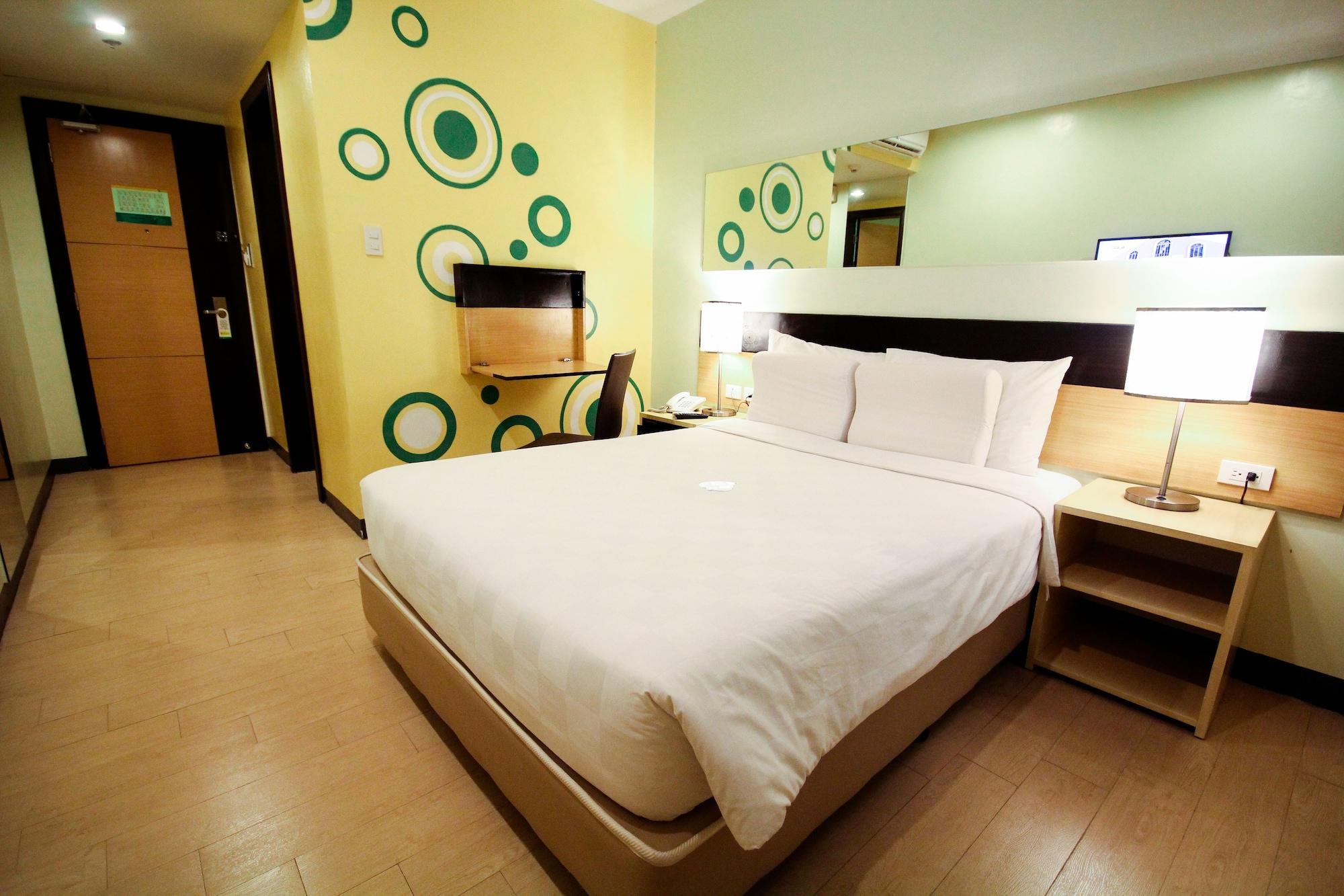 Go Hotels Iloilo Εξωτερικό φωτογραφία