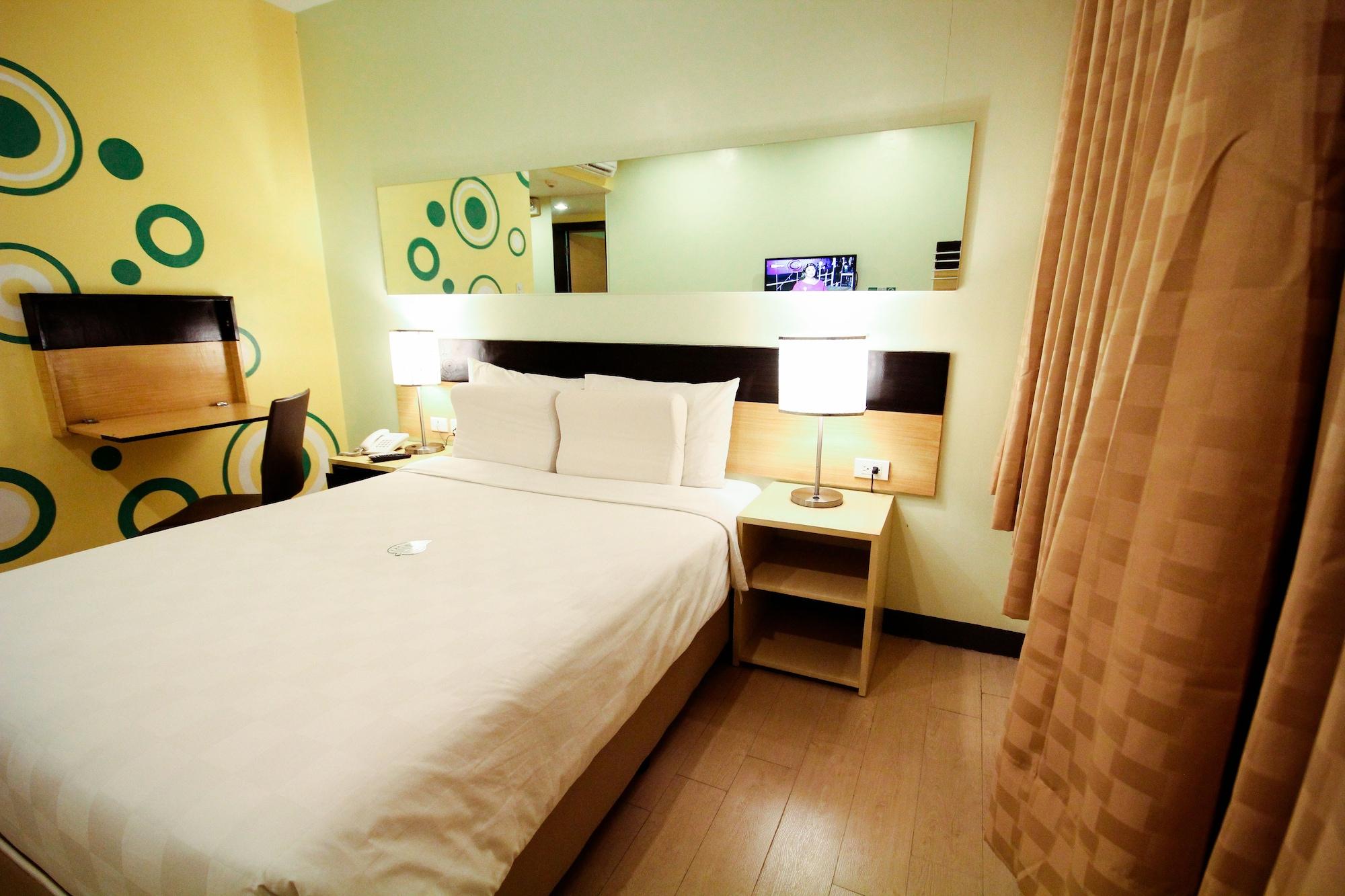 Go Hotels Iloilo Εξωτερικό φωτογραφία