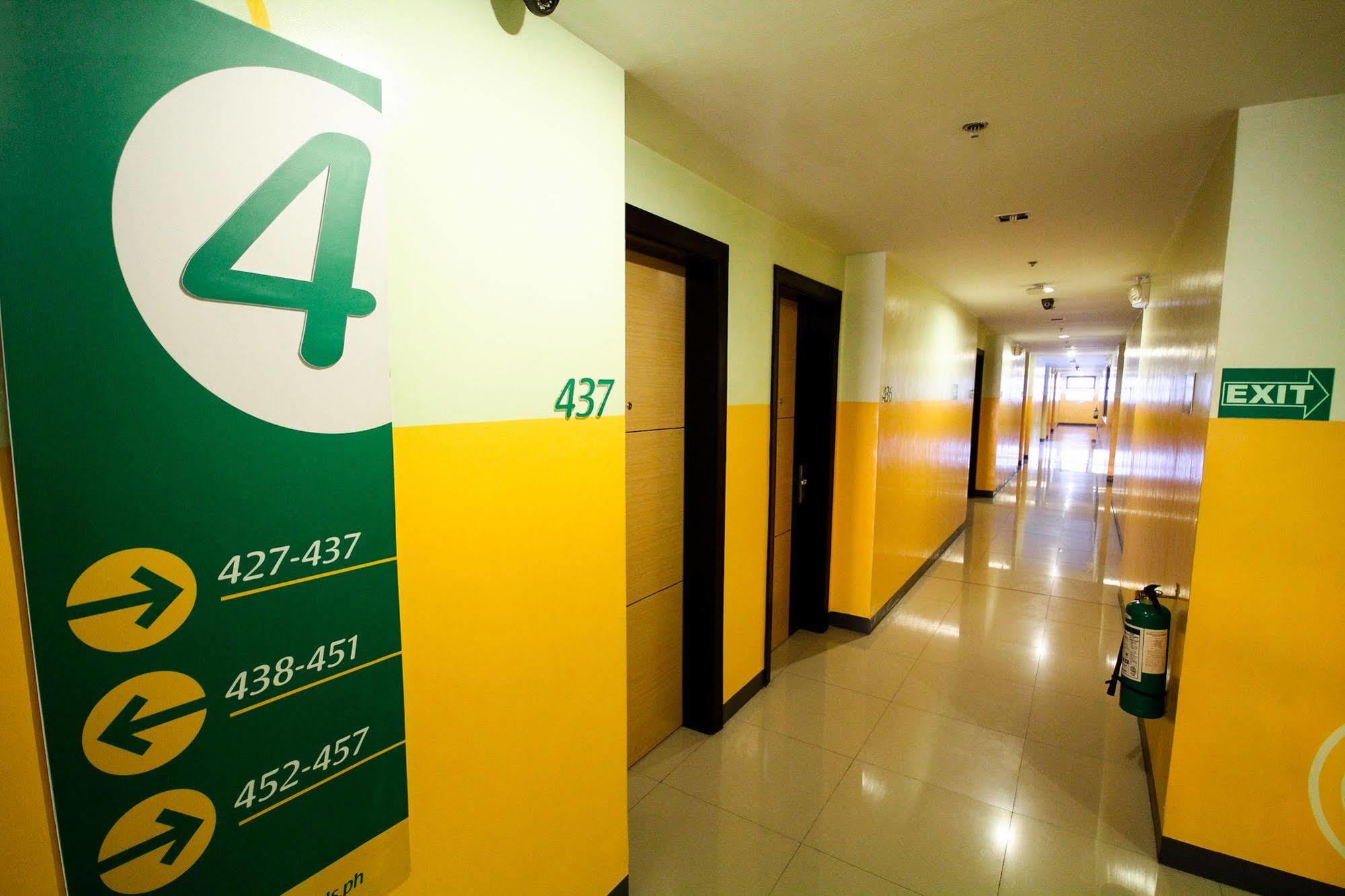 Go Hotels Iloilo Εξωτερικό φωτογραφία
